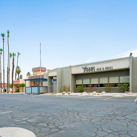 Royal Plaza Inn Indio Exterior foto